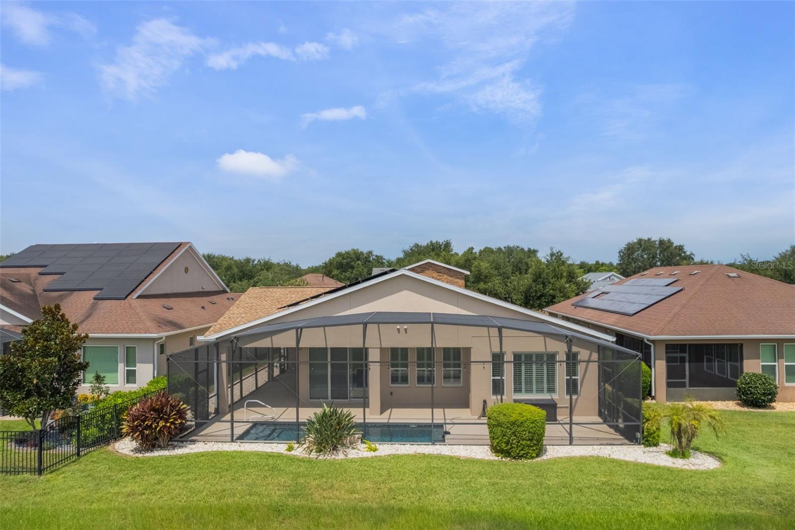 Image 35 of 88 For 290 Silver Maple Road