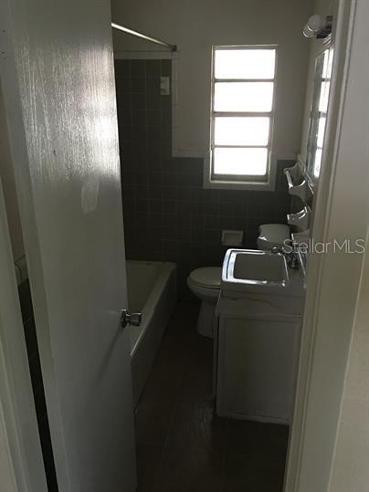 Image 6 of 17 For 1407 14th Street