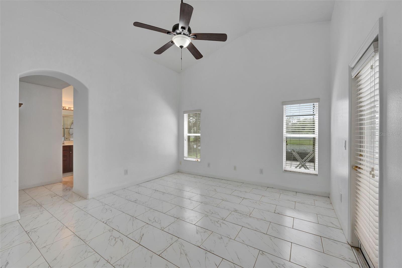 Image 32 of 49 For 9716 Pecky Cypress Way