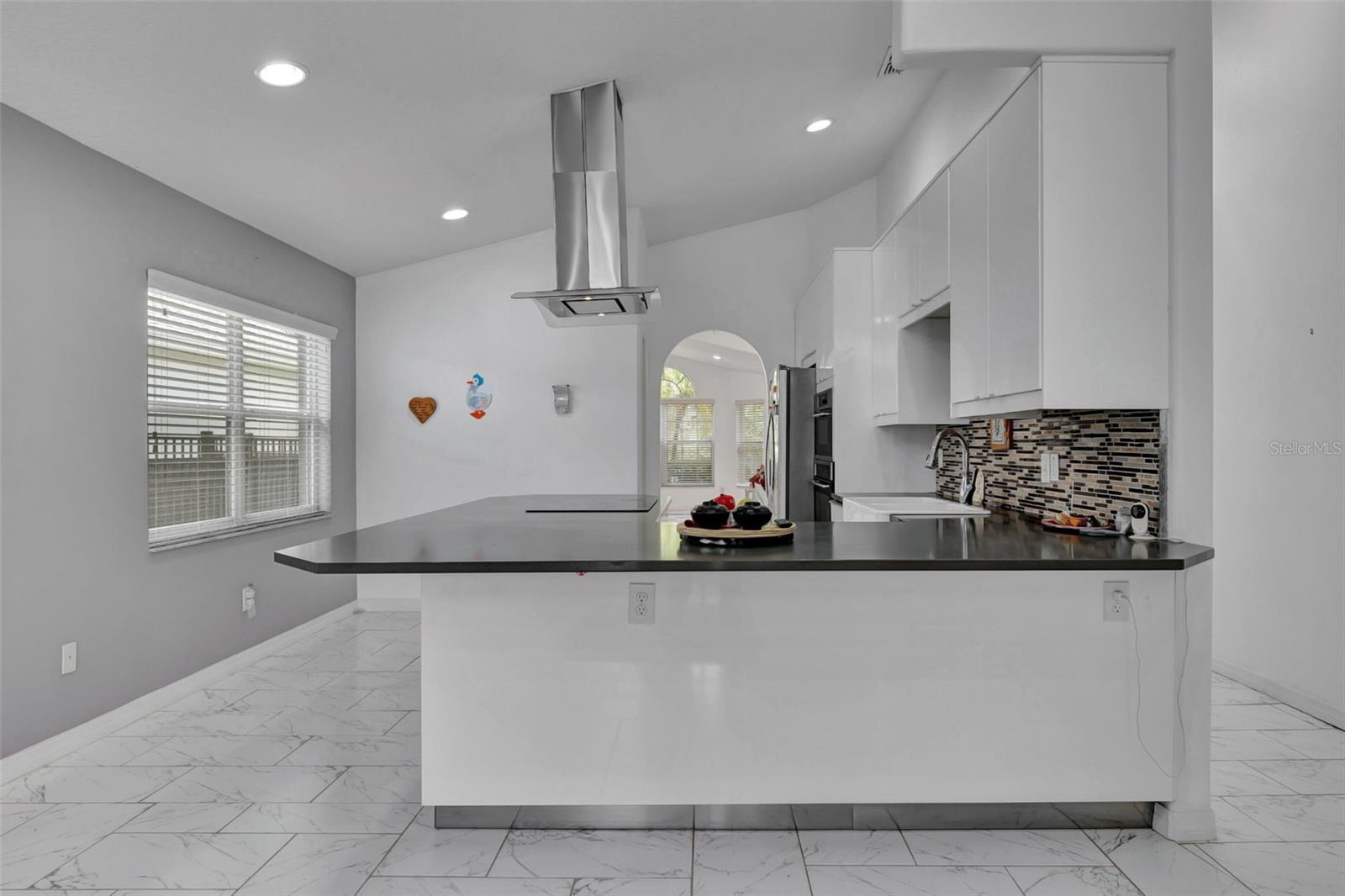 Image 4 of 49 For 9716 Pecky Cypress Way