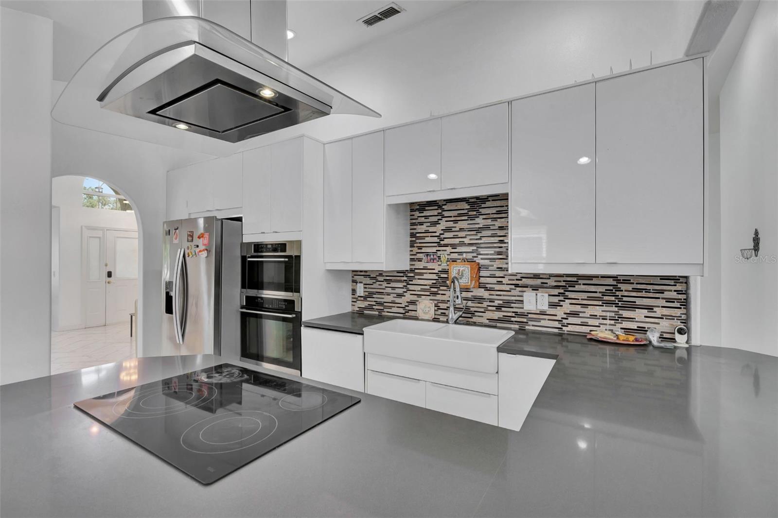 Image 5 of 49 For 9716 Pecky Cypress Way