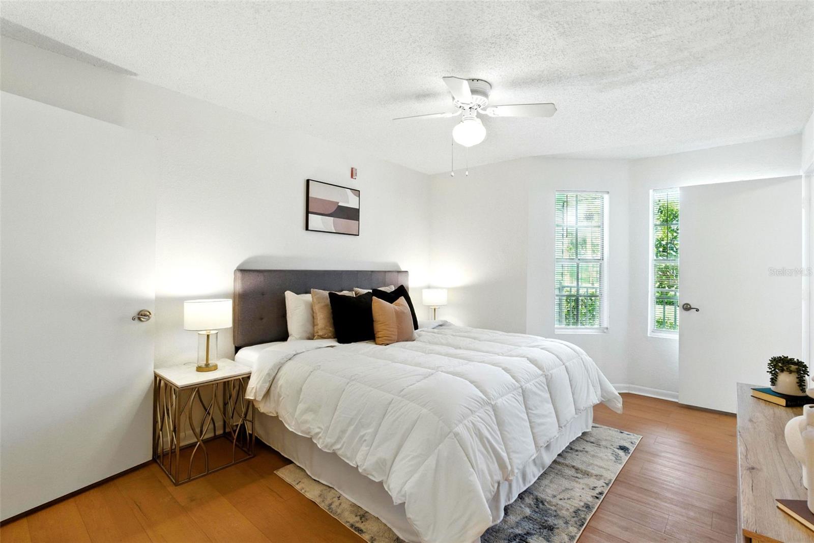 Image 22 of 46 For 11550 Westwood Boulevard 1212