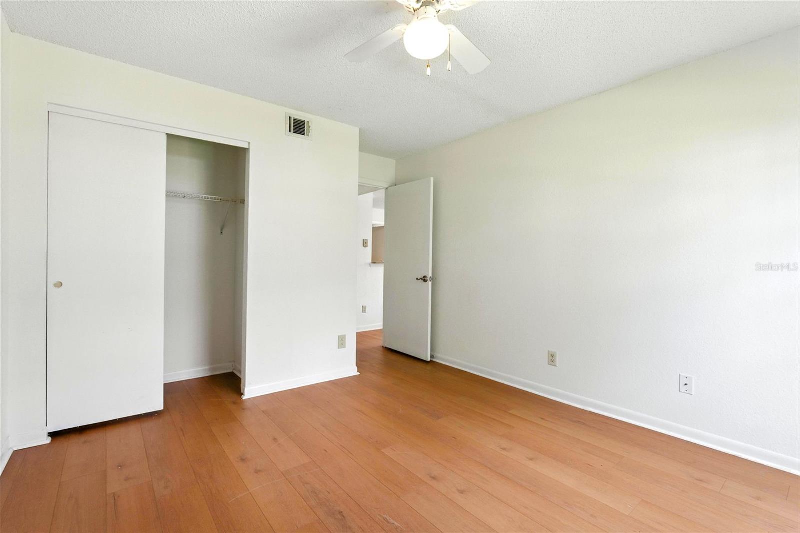 Image 29 of 46 For 11550 Westwood Boulevard 1212