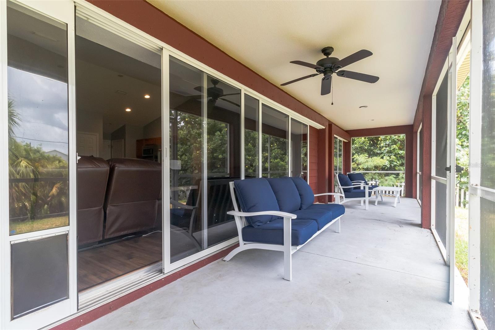 Image 3 of 13 For 3020 Magdalina Drive