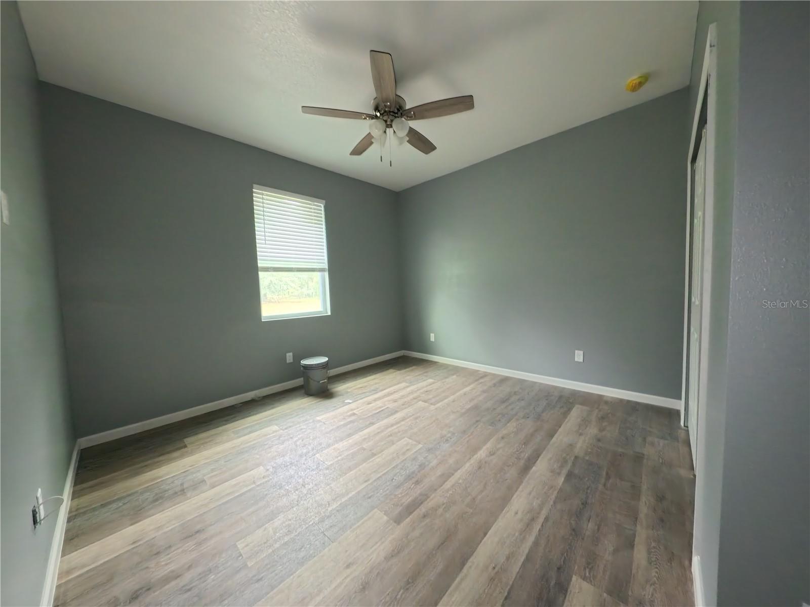 Image 11 of 25 For 41550 Royal Trails Road