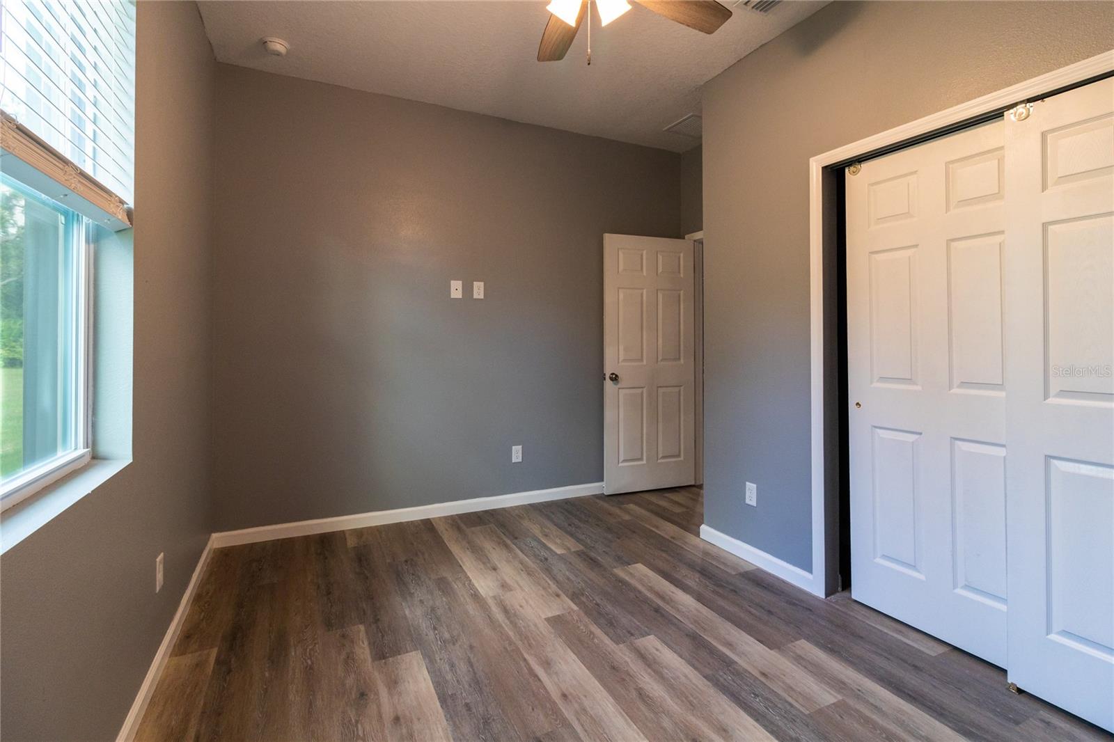 Image 23 of 25 For 41550 Royal Trails Road