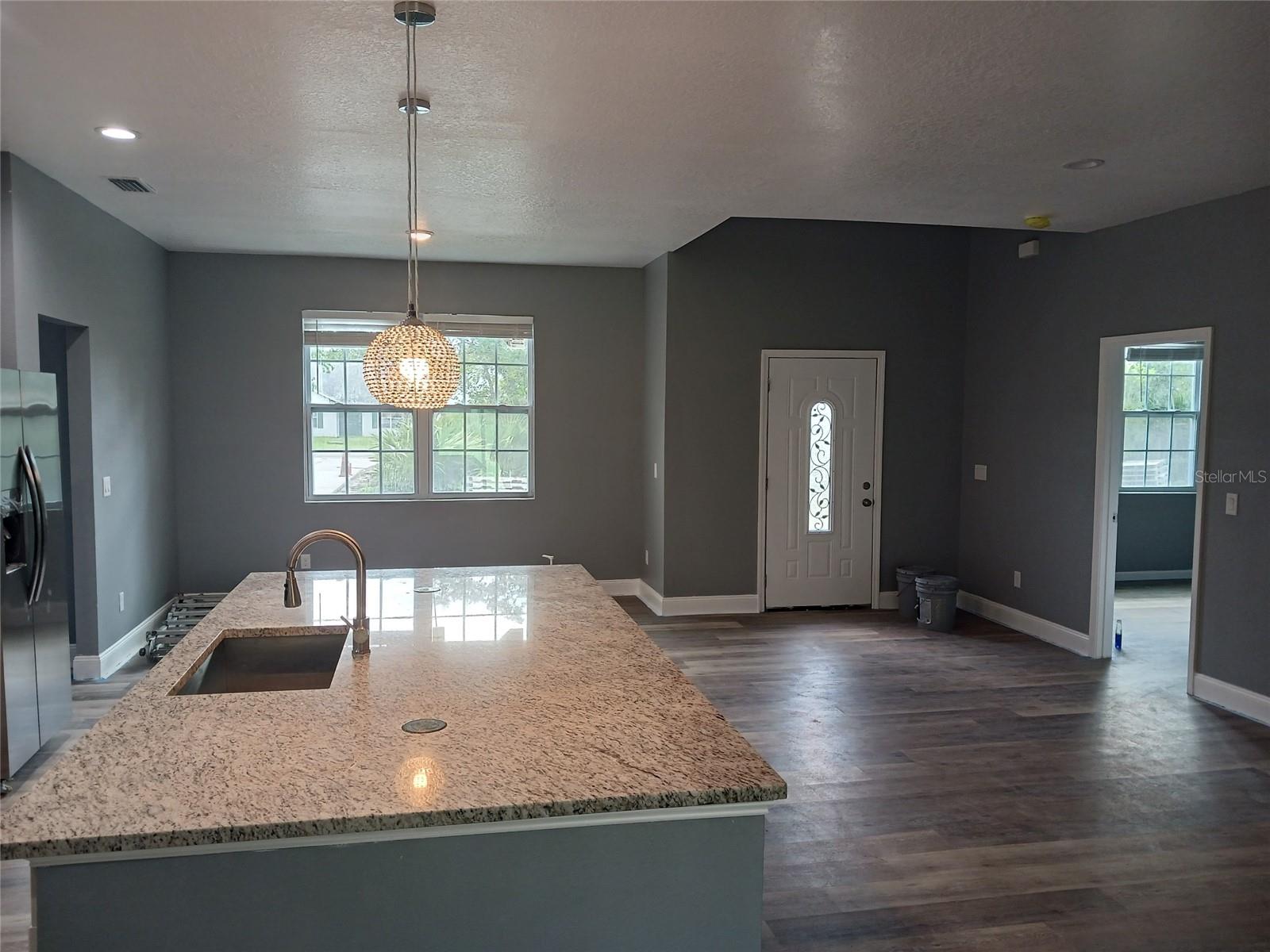 Image 5 of 25 For 41550 Royal Trails Road