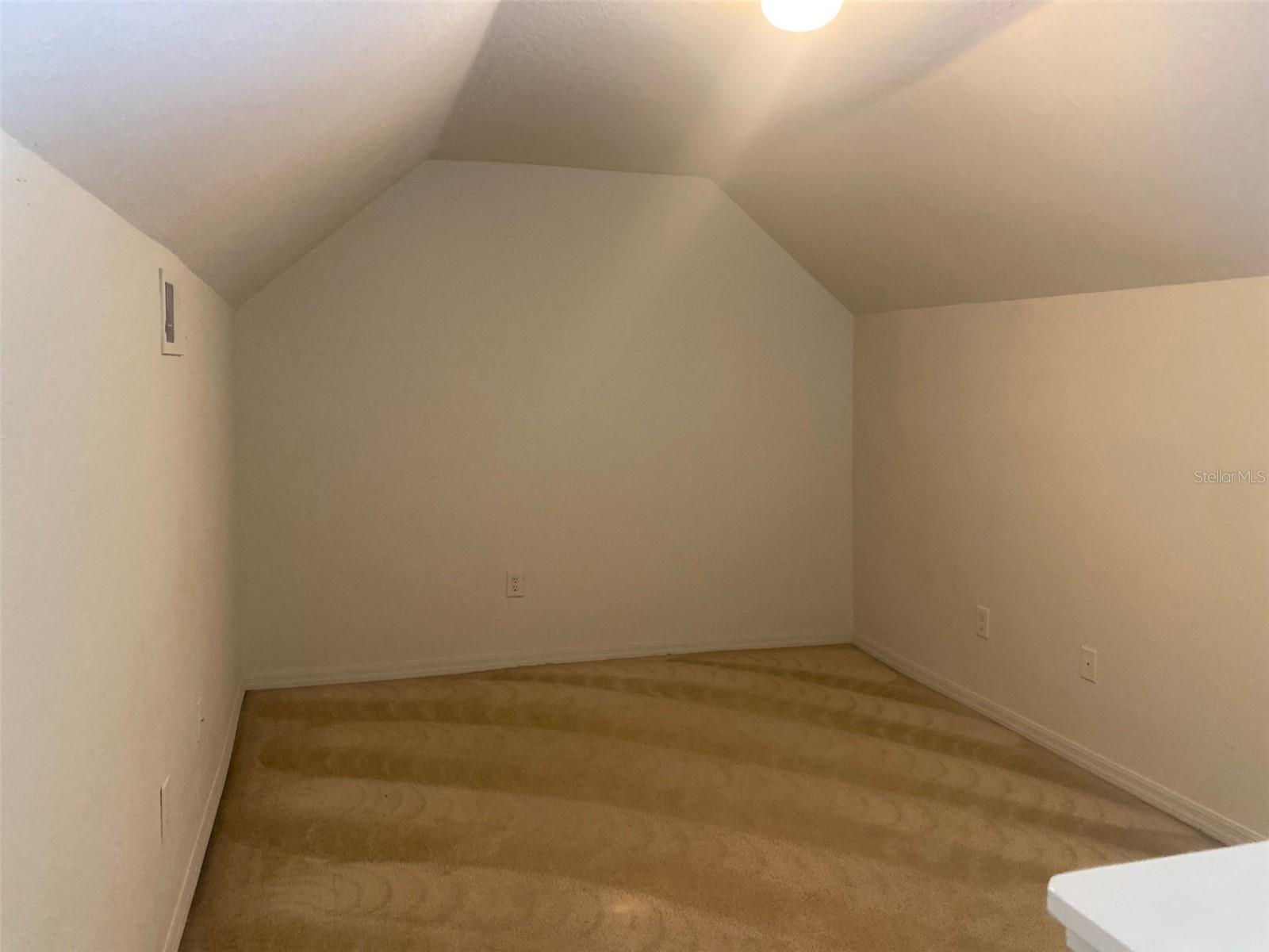 Image 11 of 12 For 6424 Raleigh Street 3114