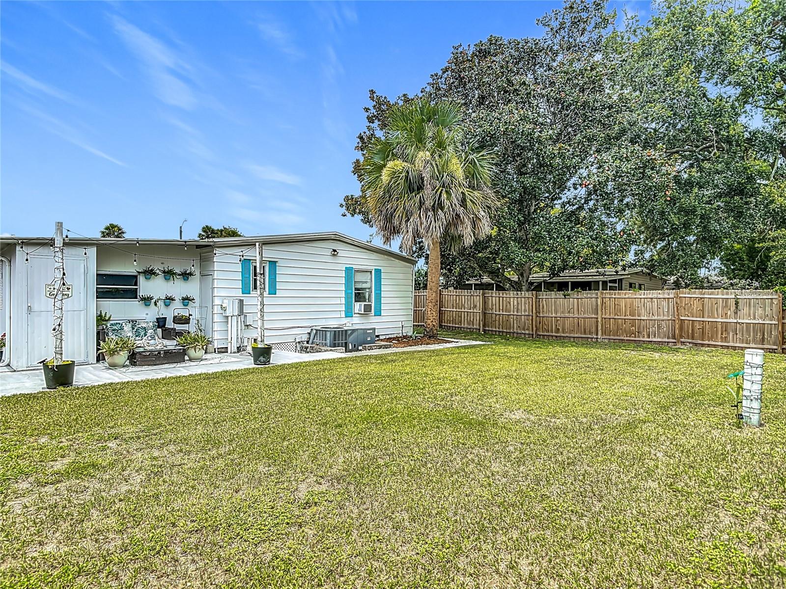 Image 43 of 52 For 121 Aloha Terrace
