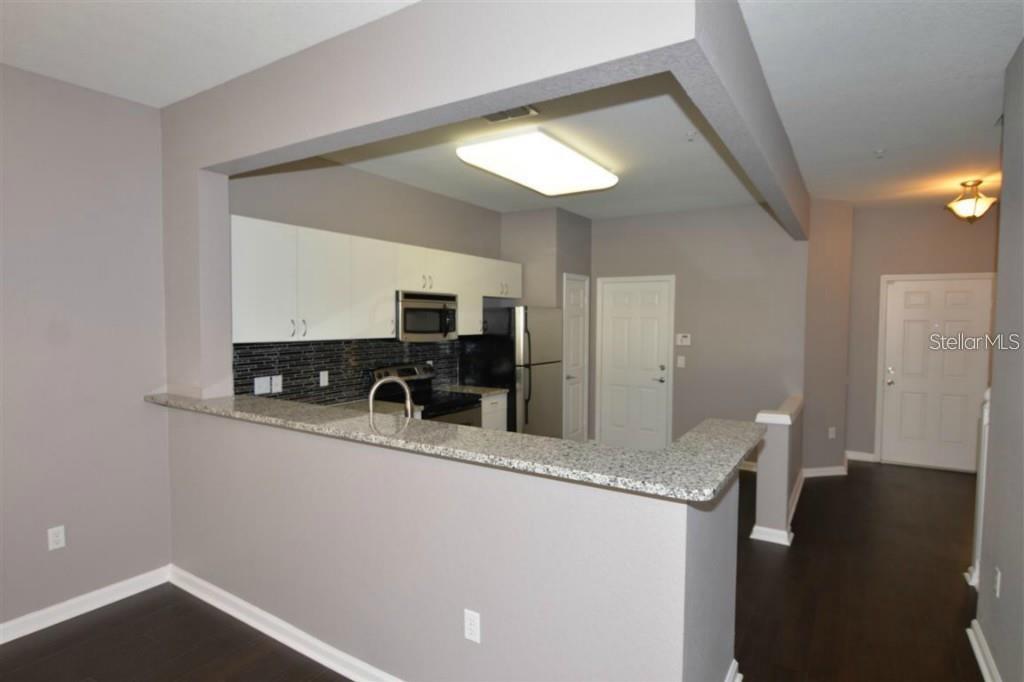 Image 5 of 12 For 6941 Cadiz Boulevard