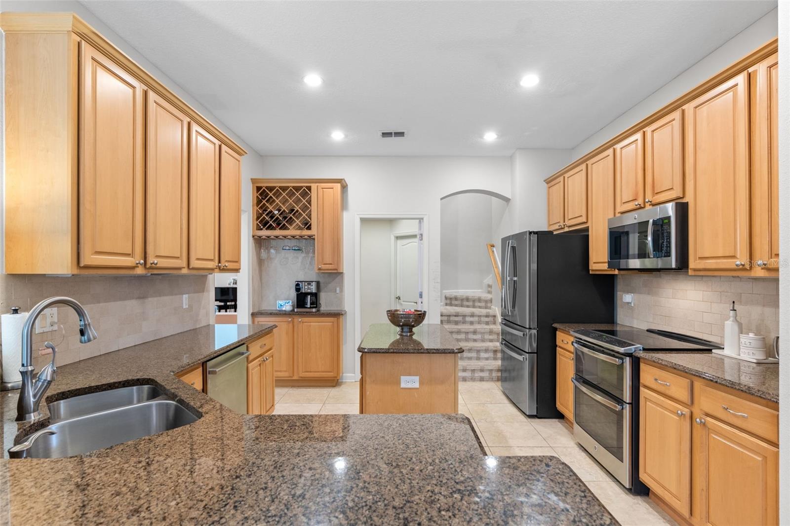 Image 12 of 40 For 3815 Brantley Place Circle
