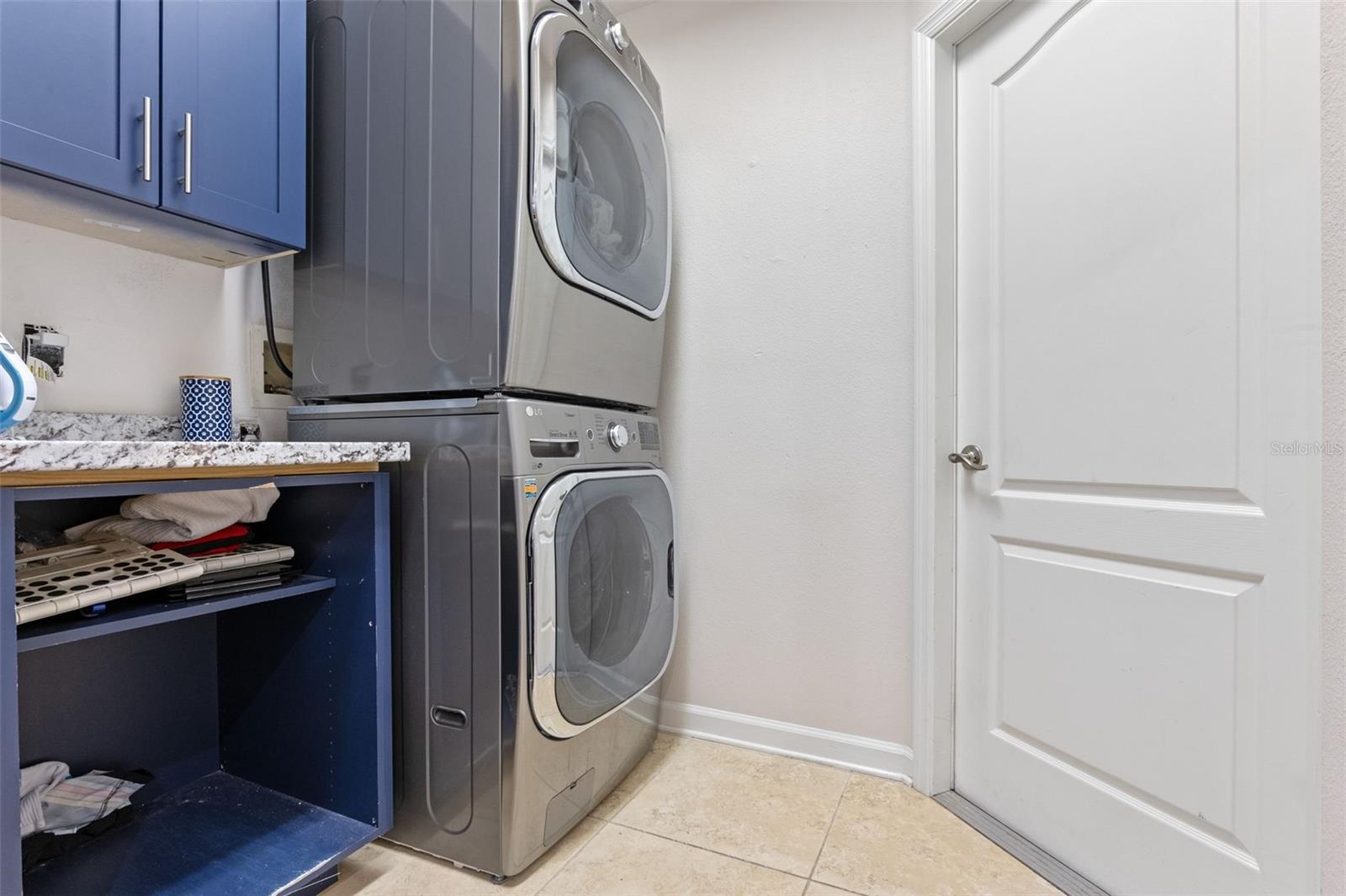 Image 15 of 40 For 3815 Brantley Place Circle