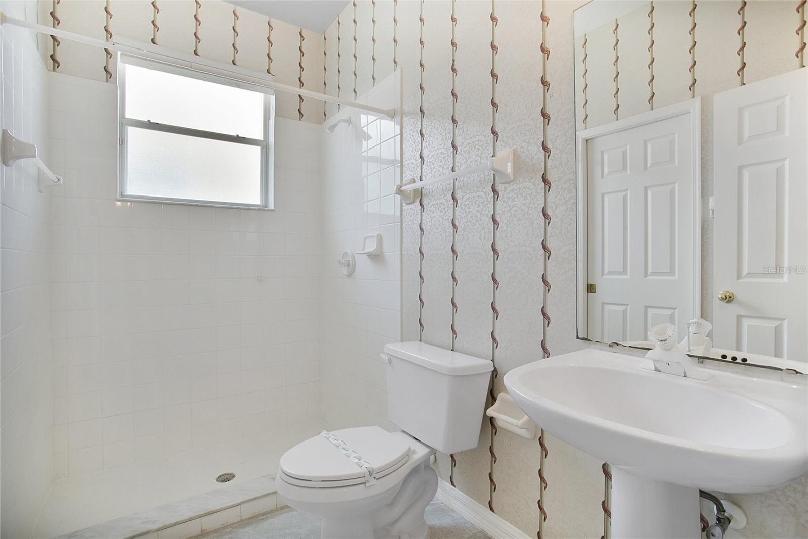 Image 29 of 39 For 107 Walton Heath Drive
