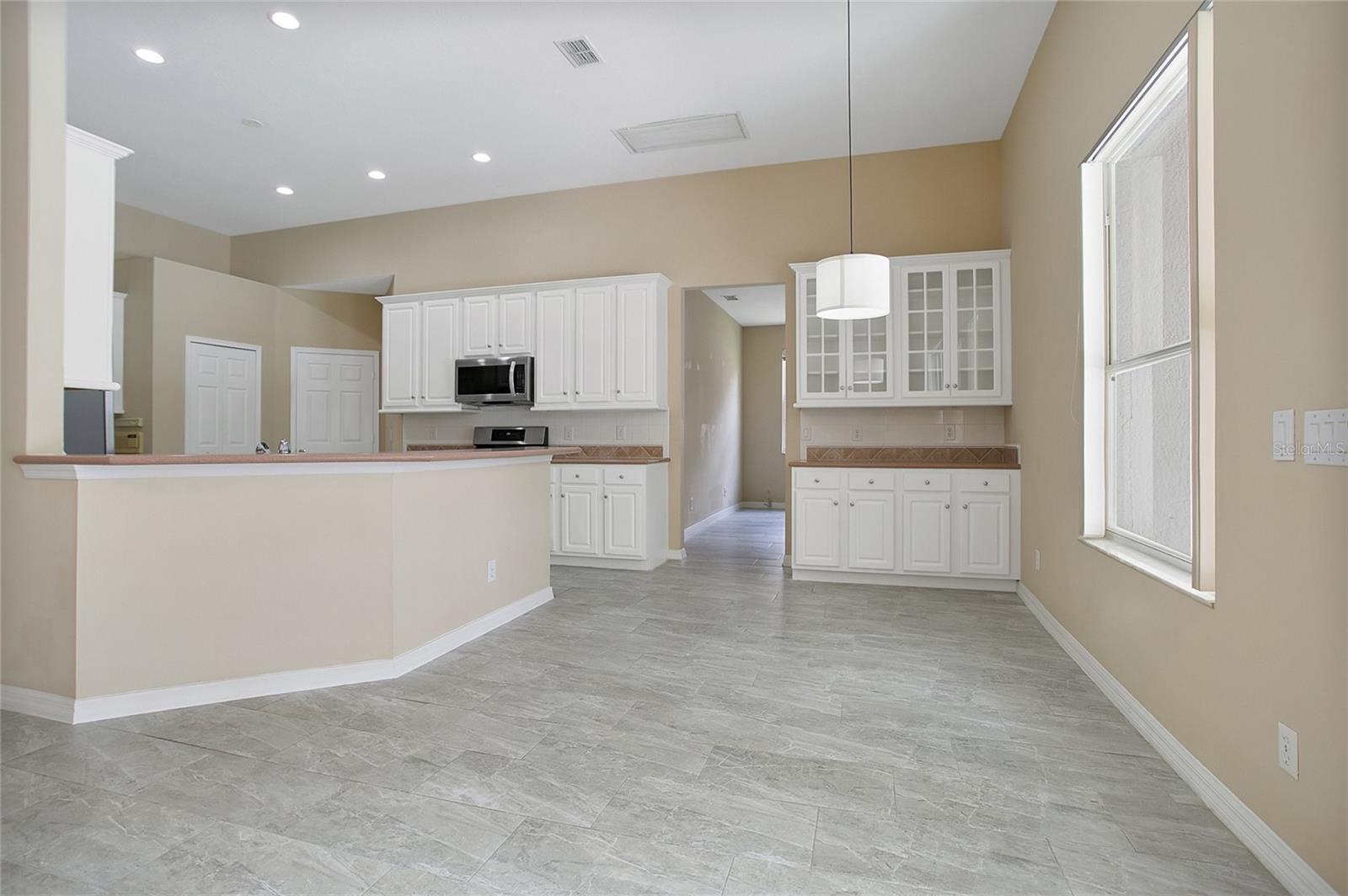 Image 9 of 39 For 107 Walton Heath Drive