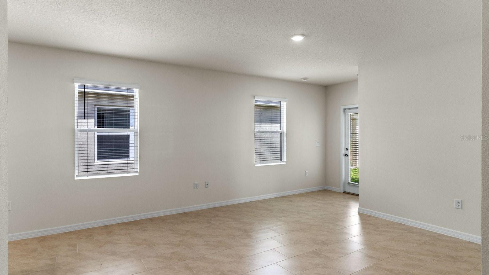Image 13 of 23 For 175 Amberwood Way