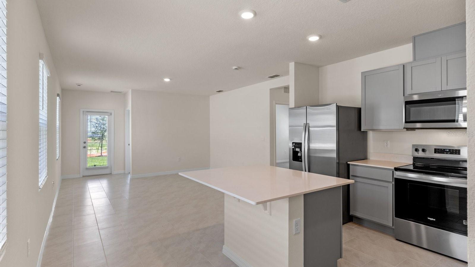 Image 5 of 23 For 175 Amberwood Way