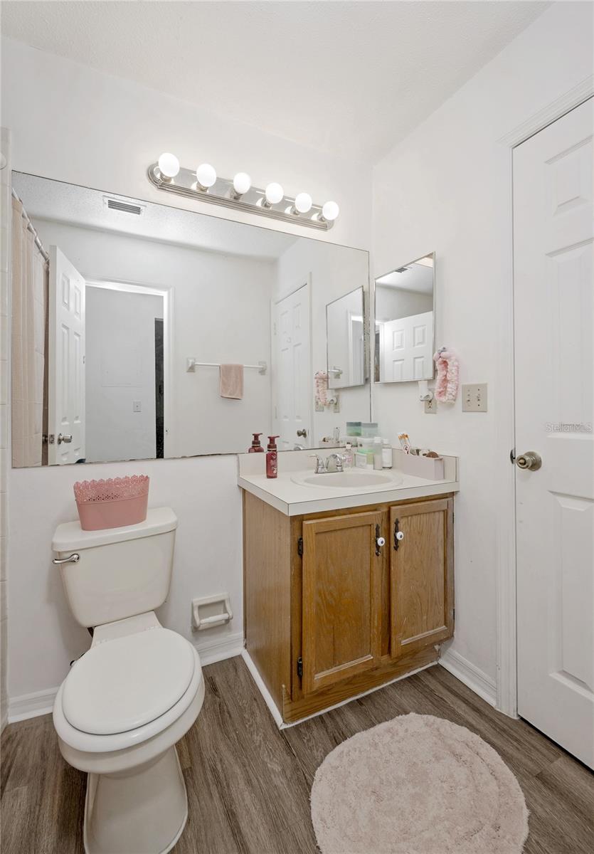 Image 15 of 22 For 946 Bird Bay Court 104