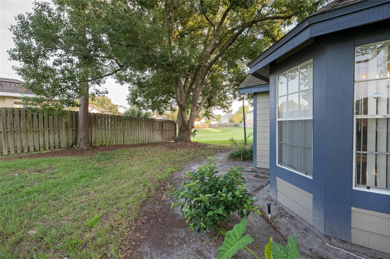 Image 17 of 22 For 946 Bird Bay Court 104