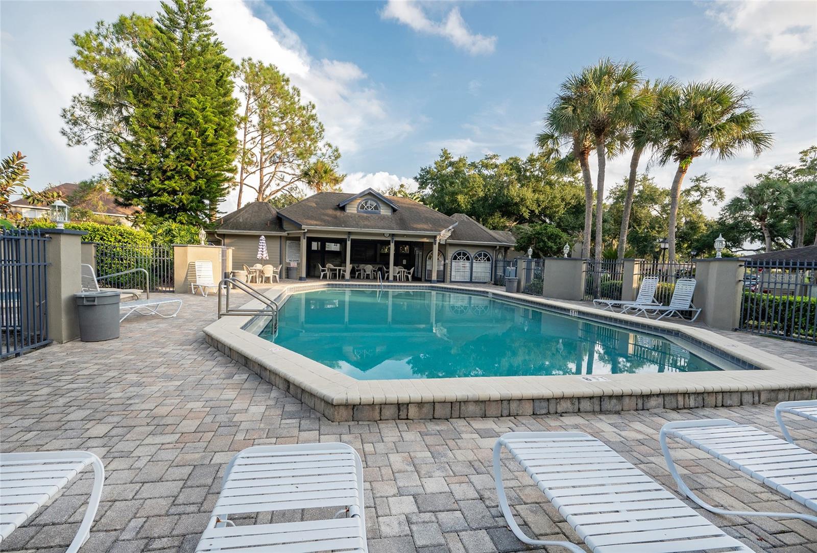 Image 20 of 22 For 946 Bird Bay Court 104