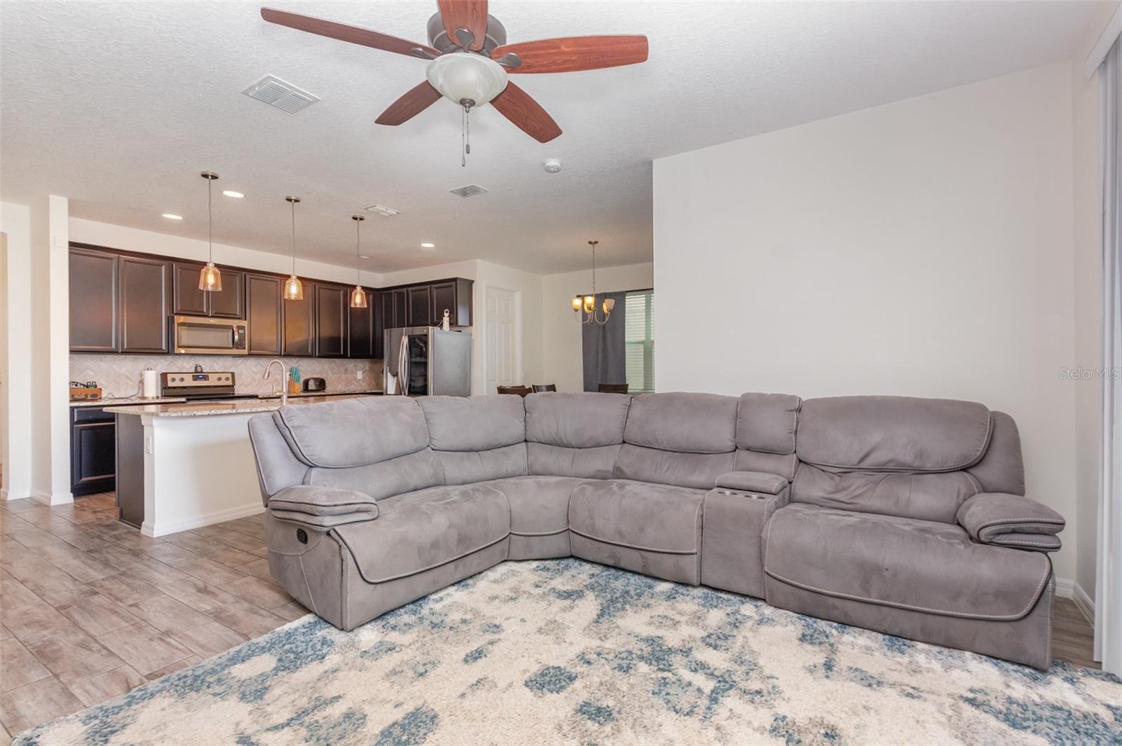 Image 8 of 18 For 3833 Loon Lane