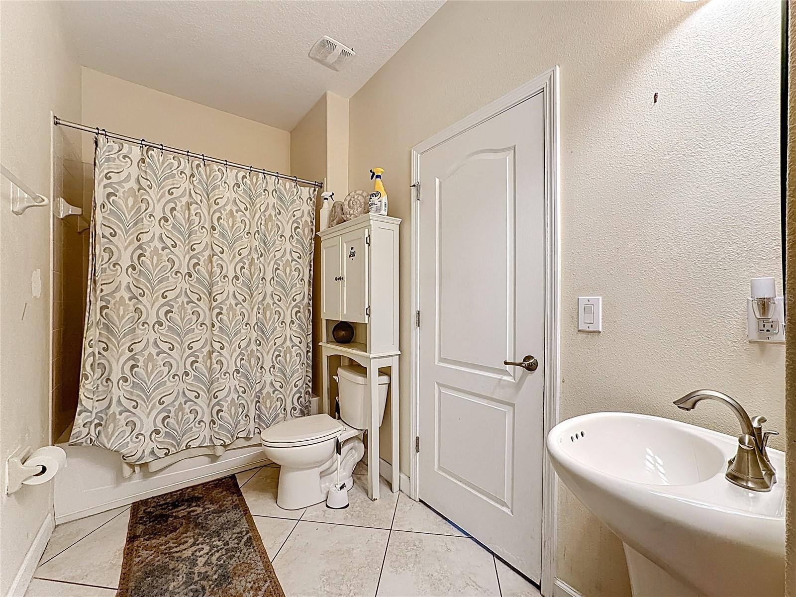 Image 38 of 57 For 1303 Sea Pines Way