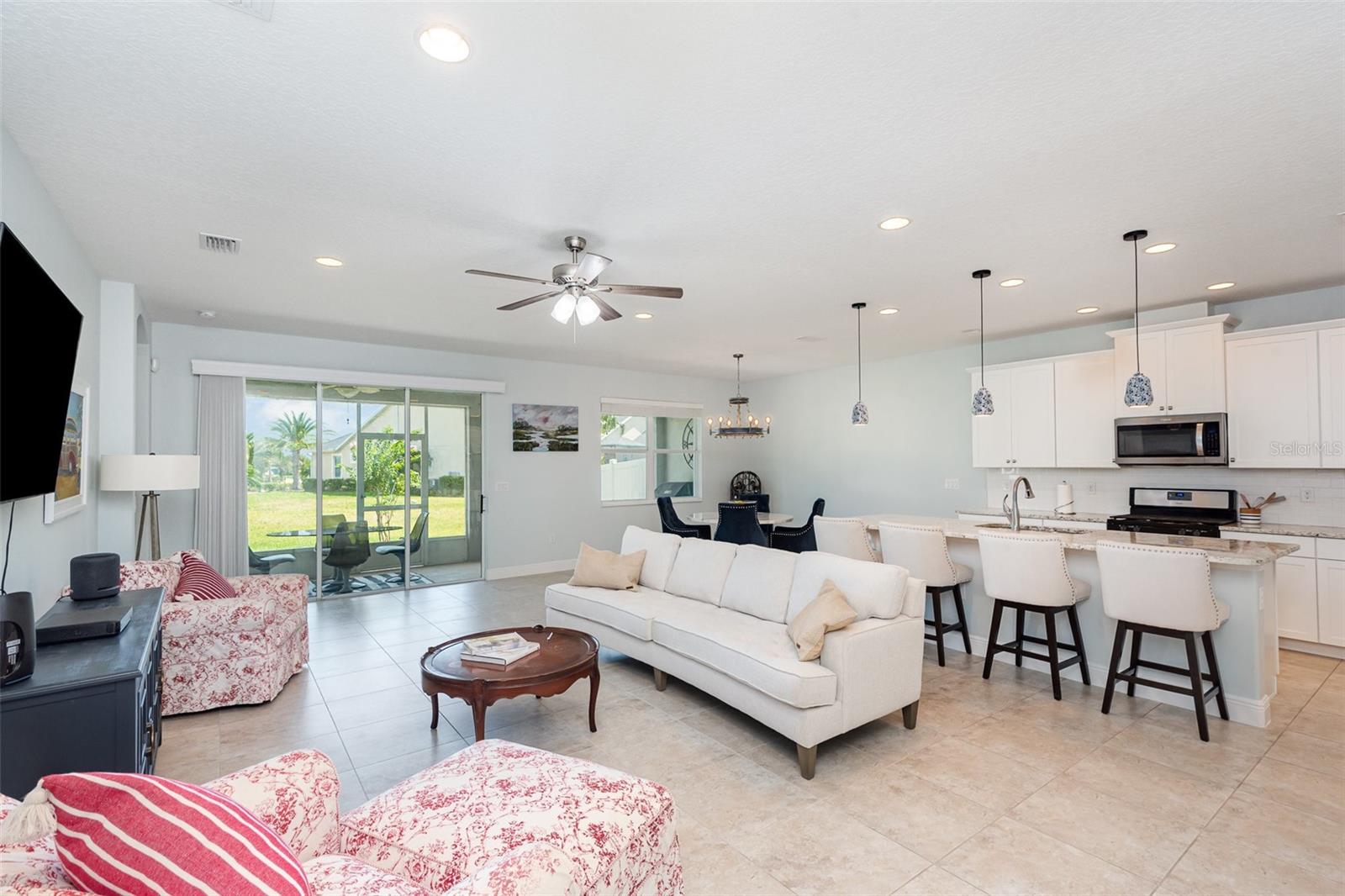 Image 4 of 24 For 2646 Spur Drive