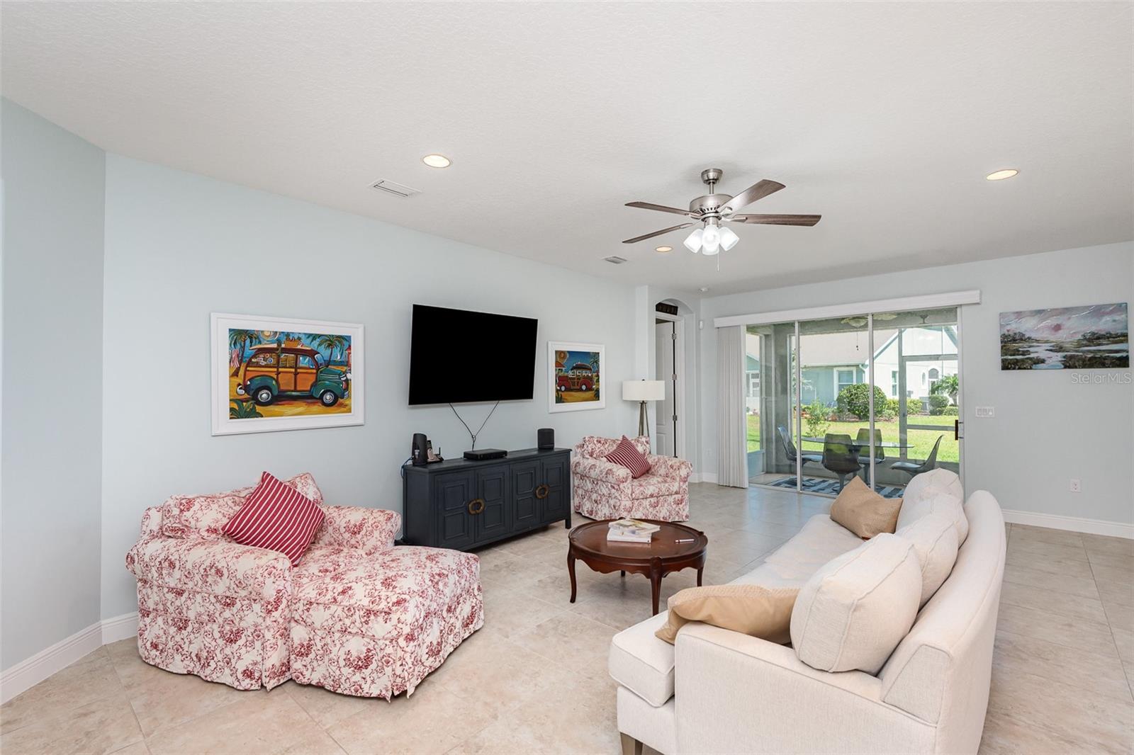 Image 7 of 24 For 2646 Spur Drive