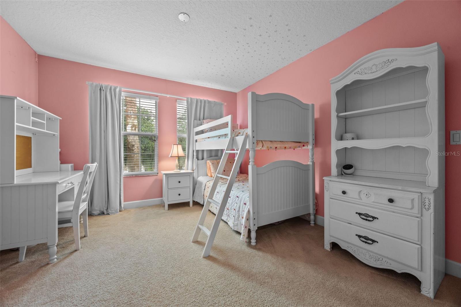 Image 37 of 68 For 1433 Cranston Street