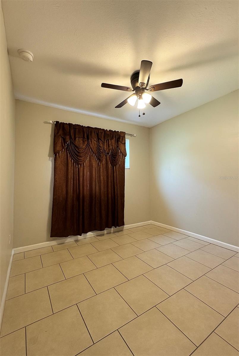 Image 11 of 17 For 1154 Fountainhead Drive