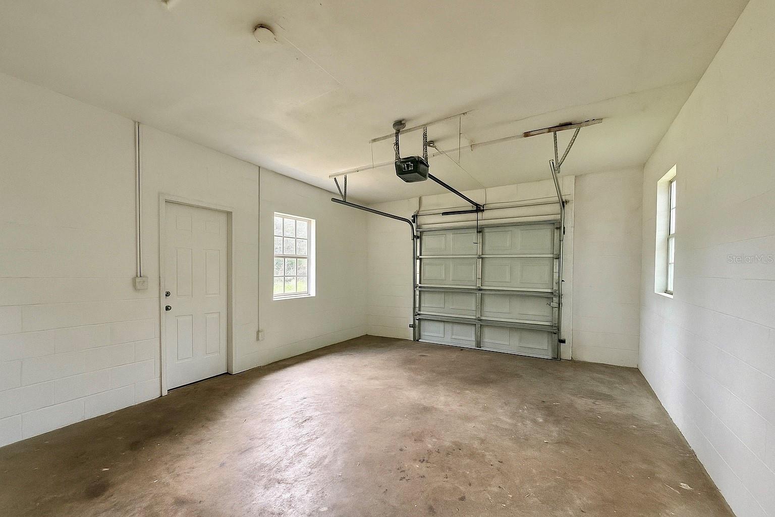 Image 14 of 17 For 1154 Fountainhead Drive