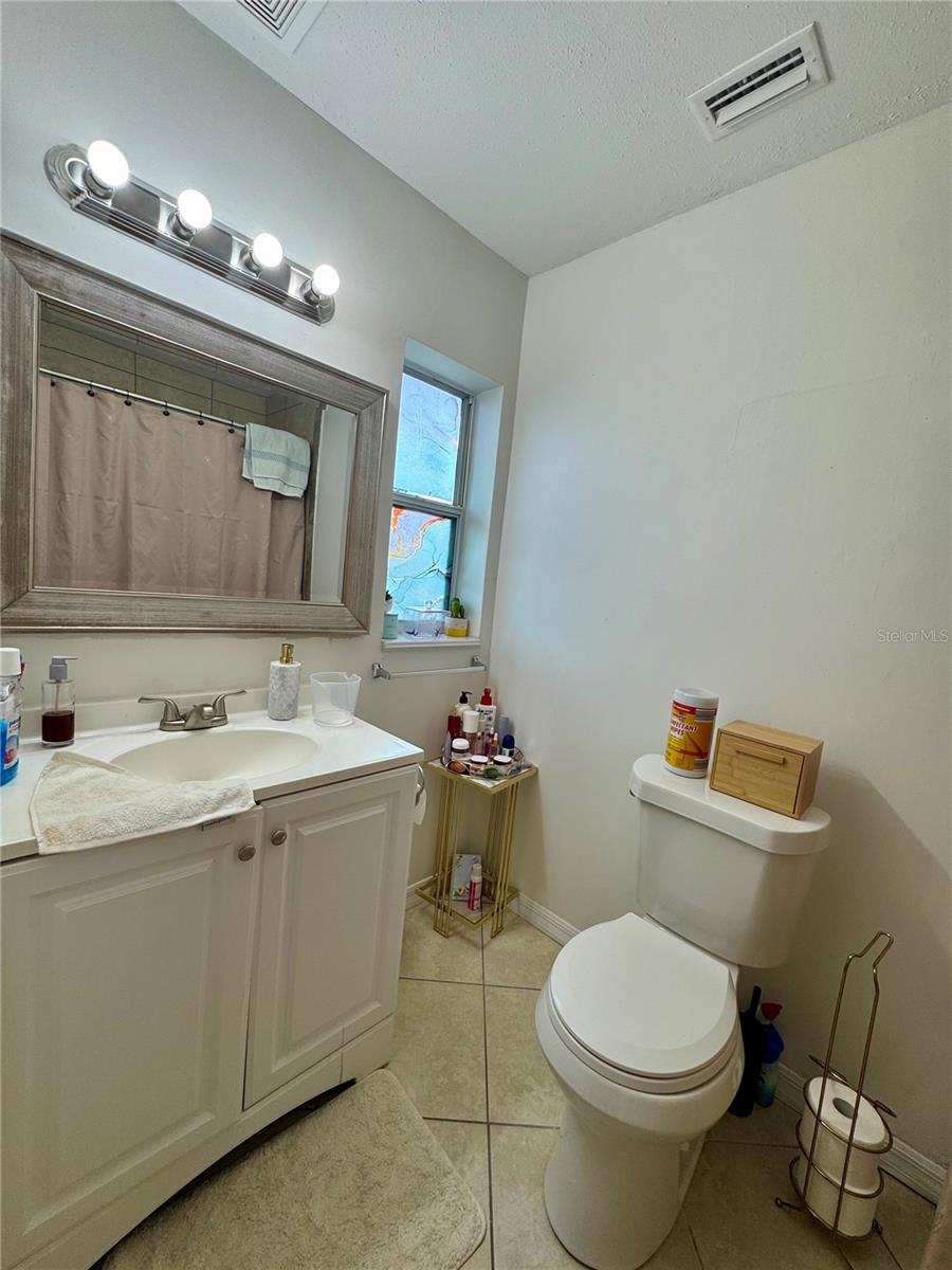 Image 9 of 17 For 1154 Fountainhead Drive