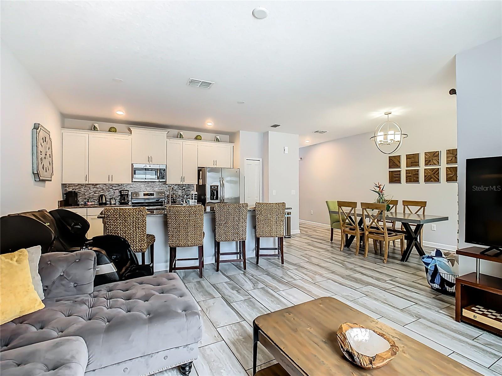 Image 22 of 53 For 9053 Dogleg Drive