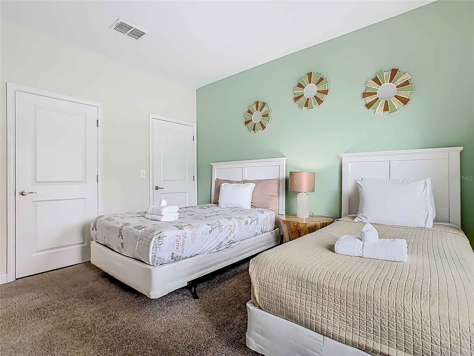 Image 39 of 53 For 9053 Dogleg Drive