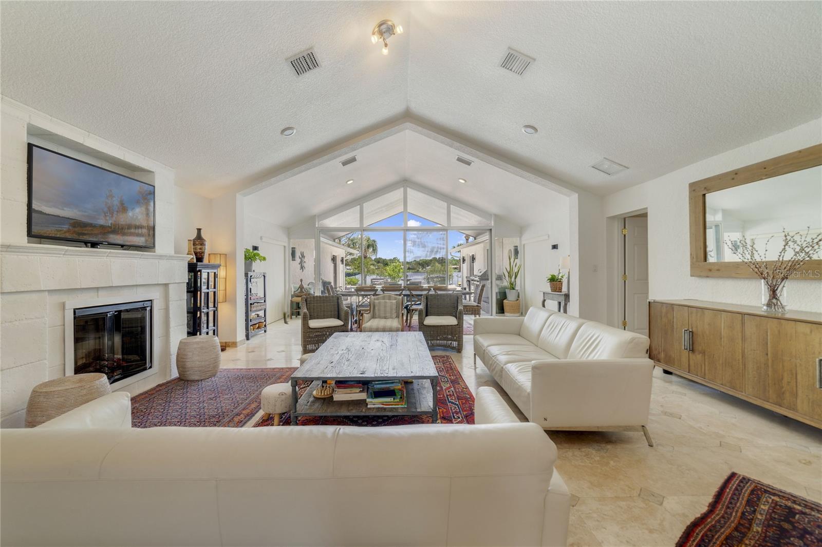 Image 14 of 57 For 8465 Granada Boulevard