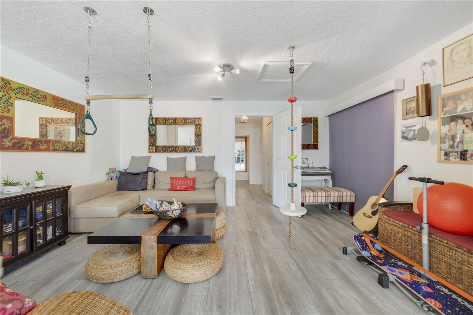 Image 23 of 57 For 8465 Granada Boulevard