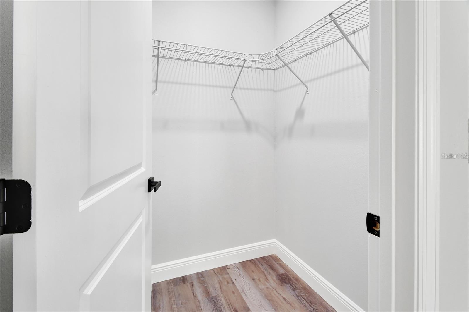 Image 11 of 23 For 1581 Montgomery Street