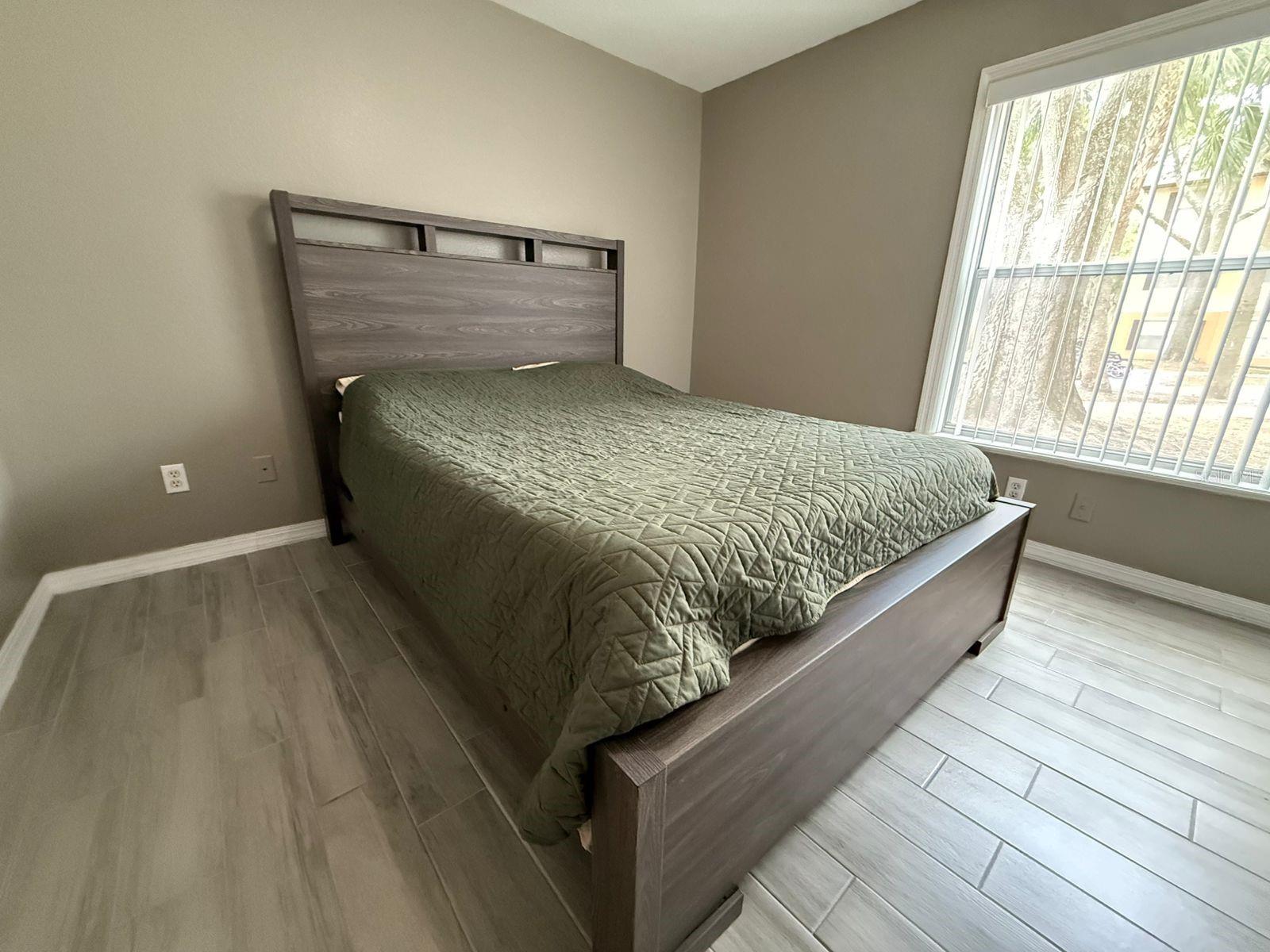 Image 27 of 35 For 7524 Seurat Street 12102