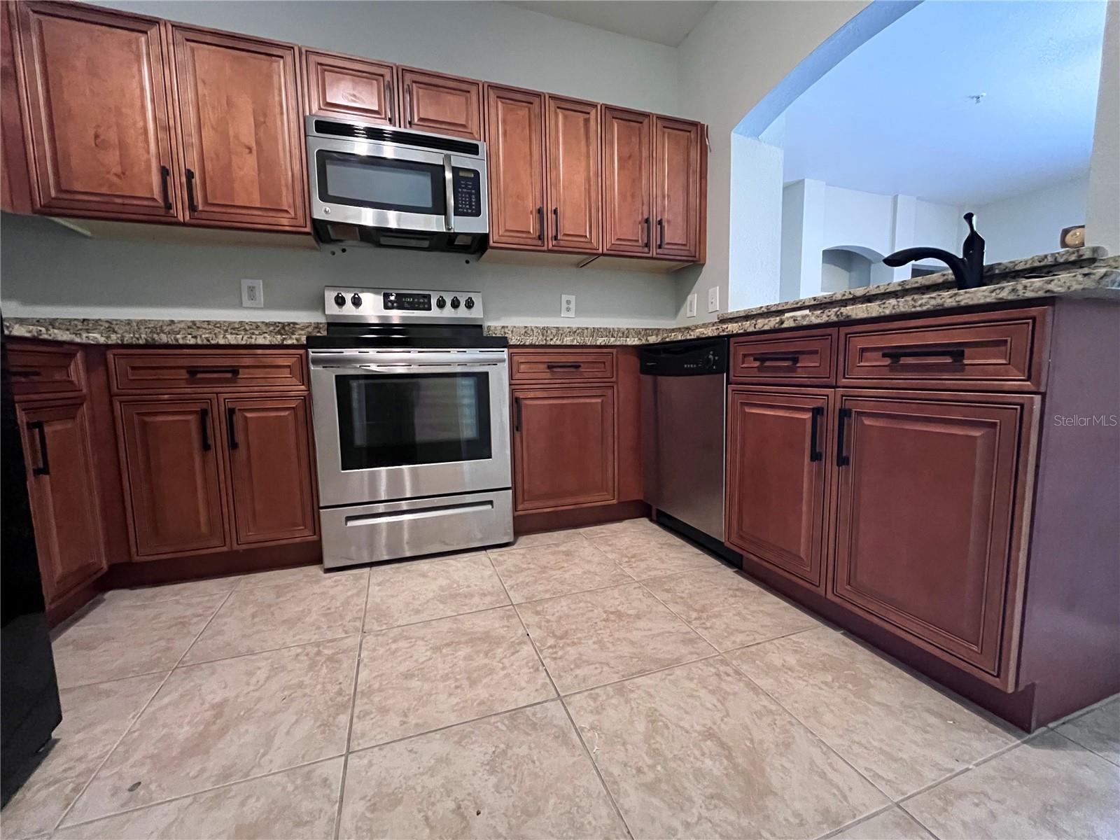 Image 6 of 17 For 122 Vista Verdi Circle 136