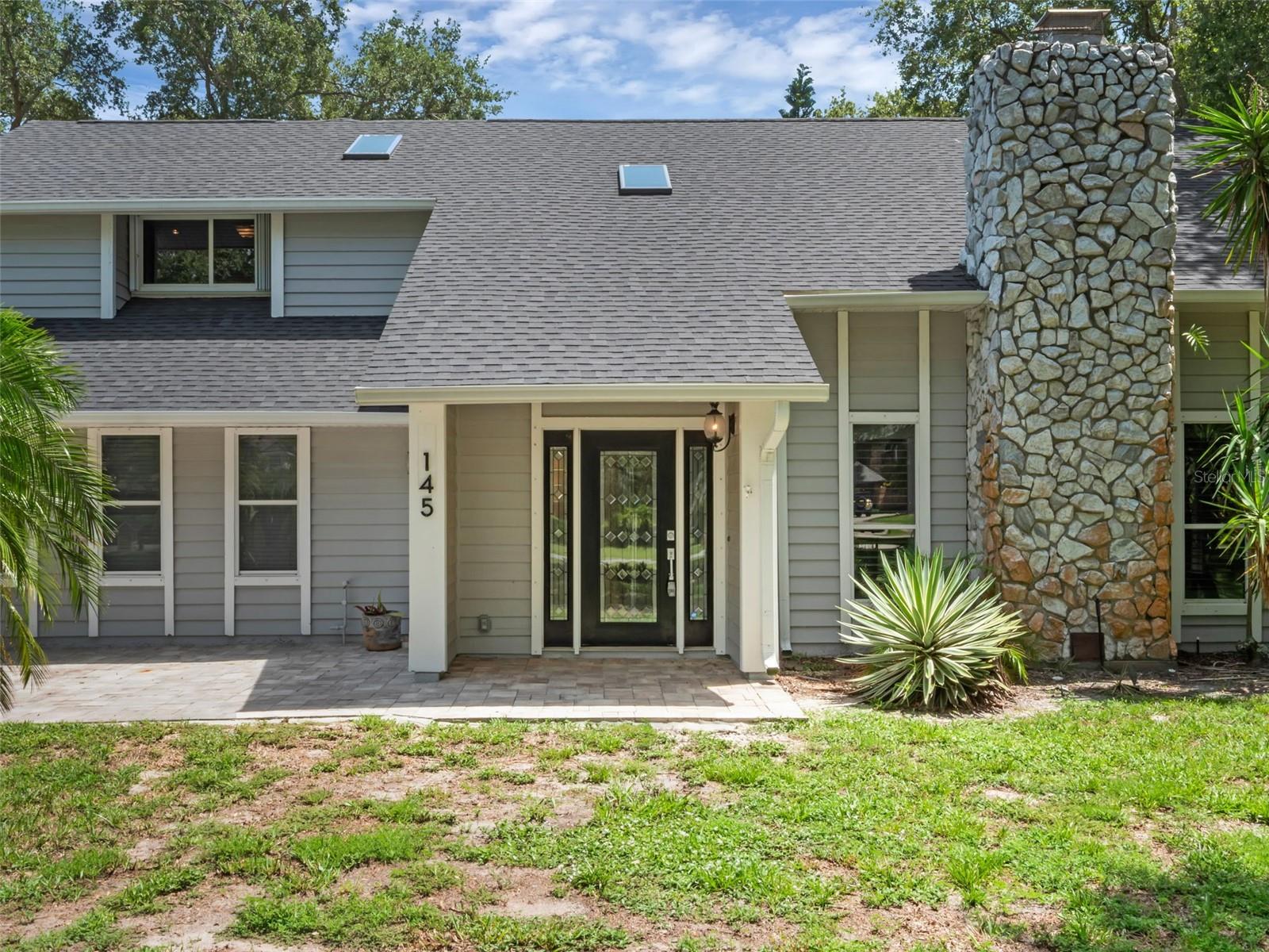 Image 9 of 59 For 145 Crispin Street