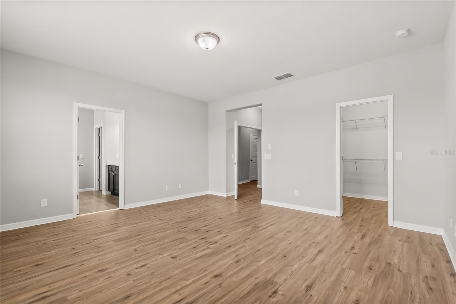Image 20 of 46 For 5107 Longmeadow Park Street