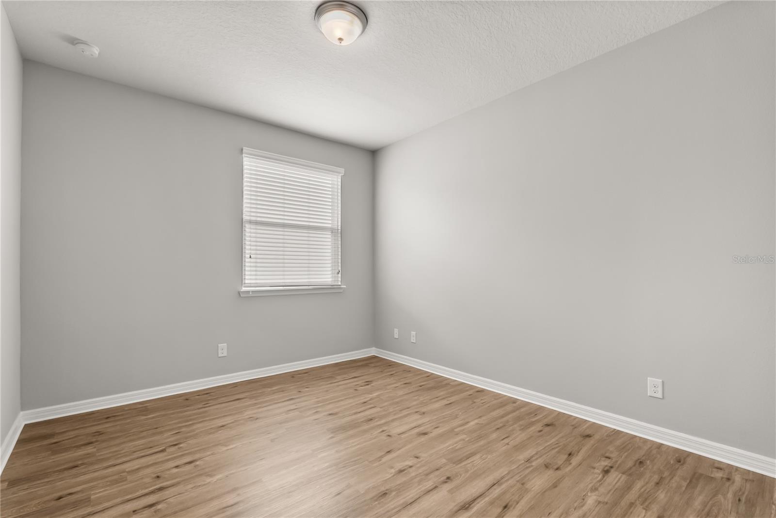 Image 21 of 46 For 5107 Longmeadow Park Street