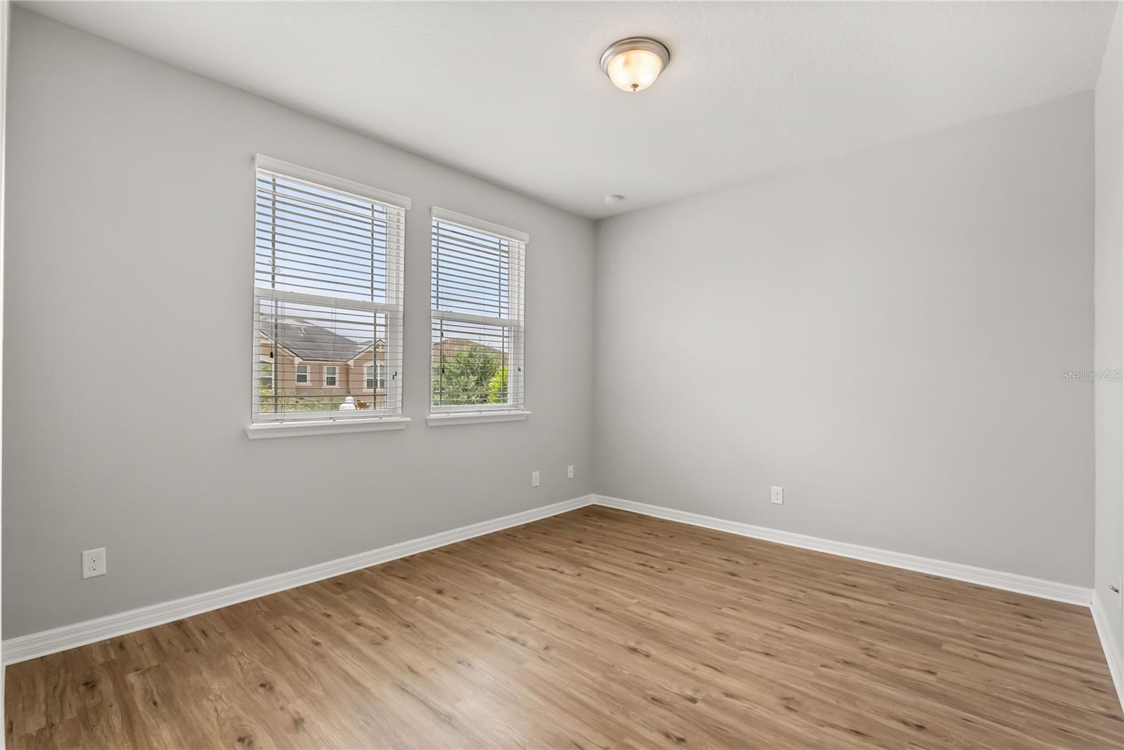 Image 23 of 46 For 5107 Longmeadow Park Street