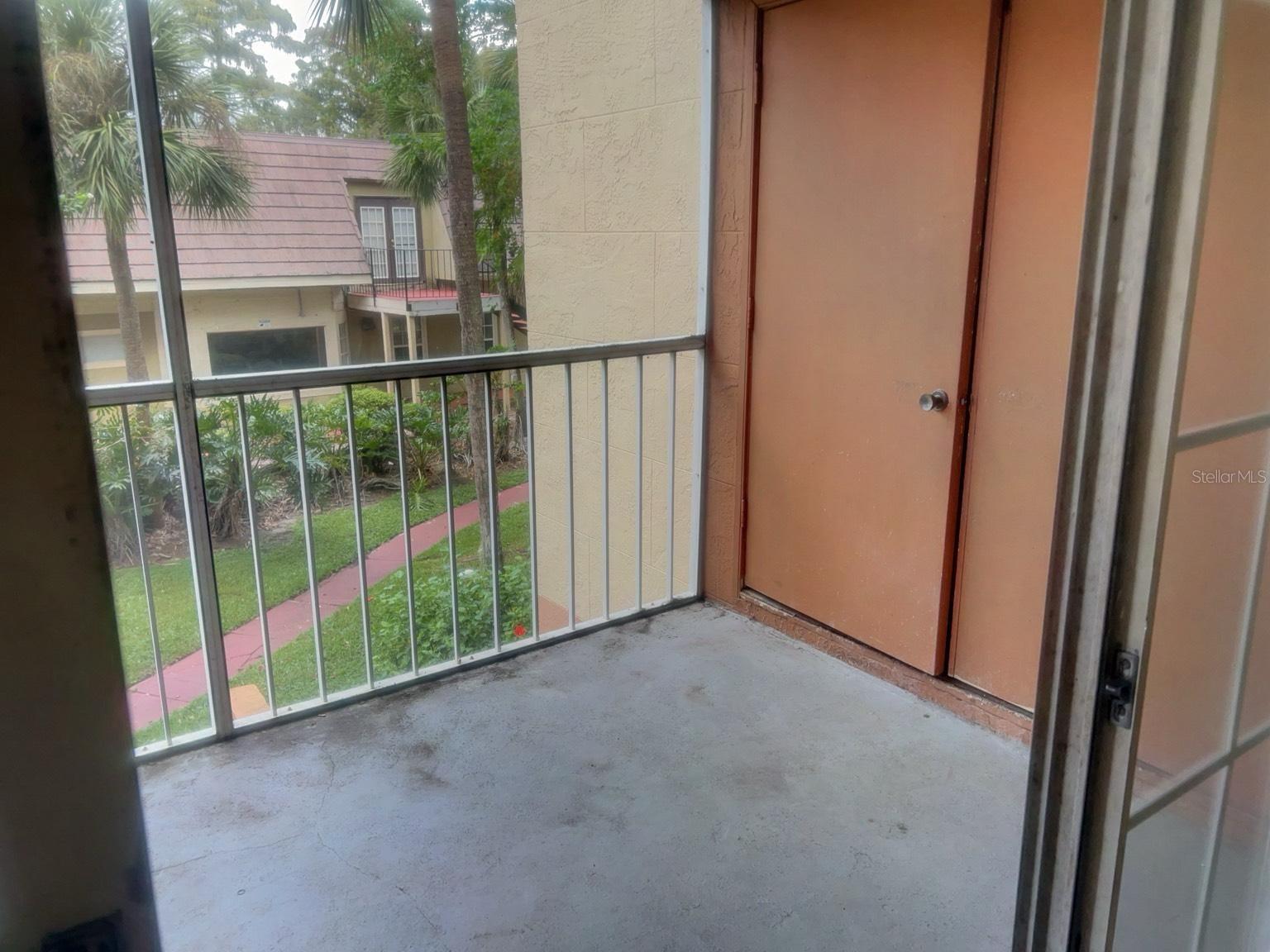 Image 17 of 17 For 4027 Versailles Drive 4027f