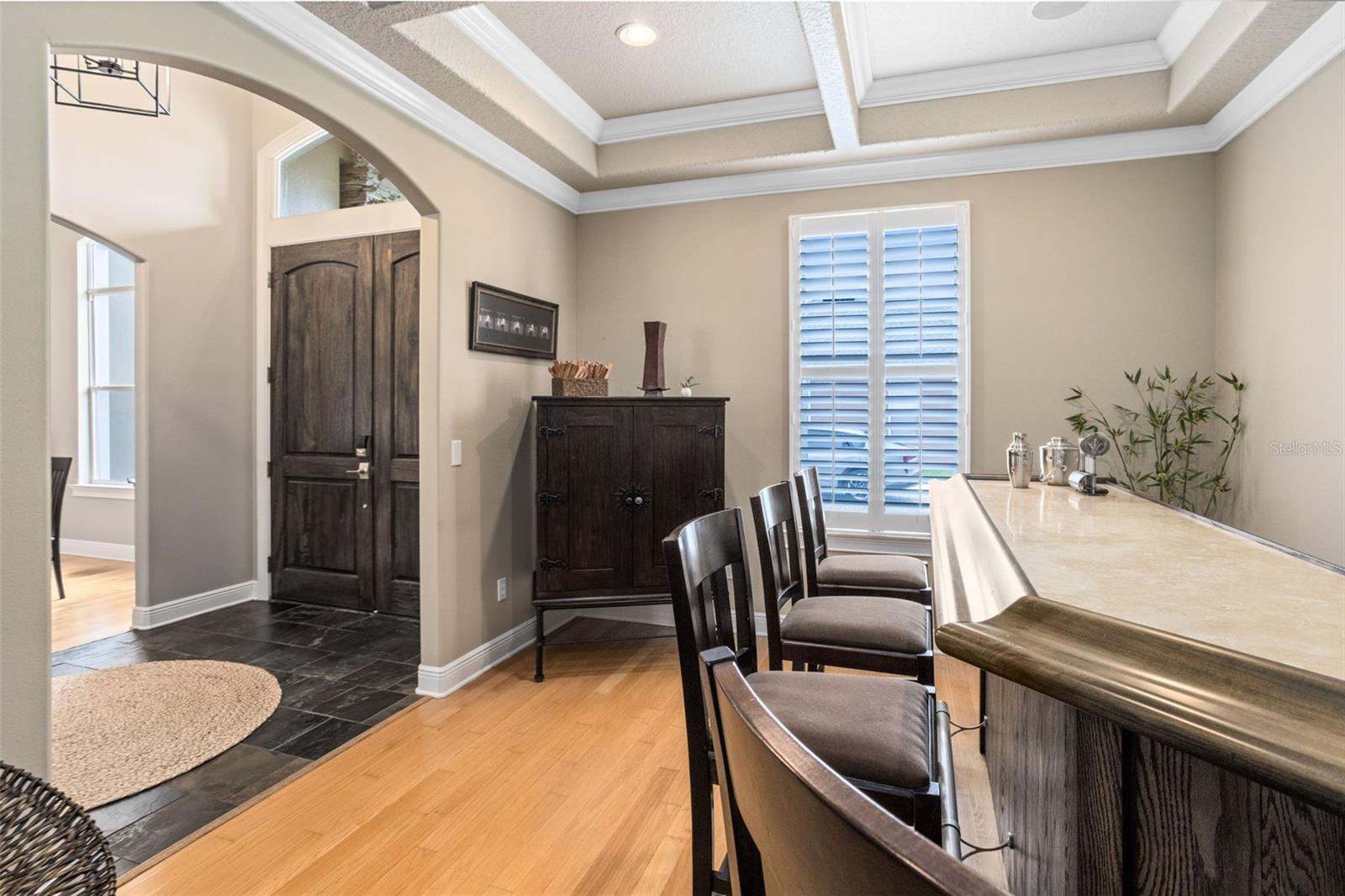 Listing photo id 17 for 5214 Phillips Oaks Lane