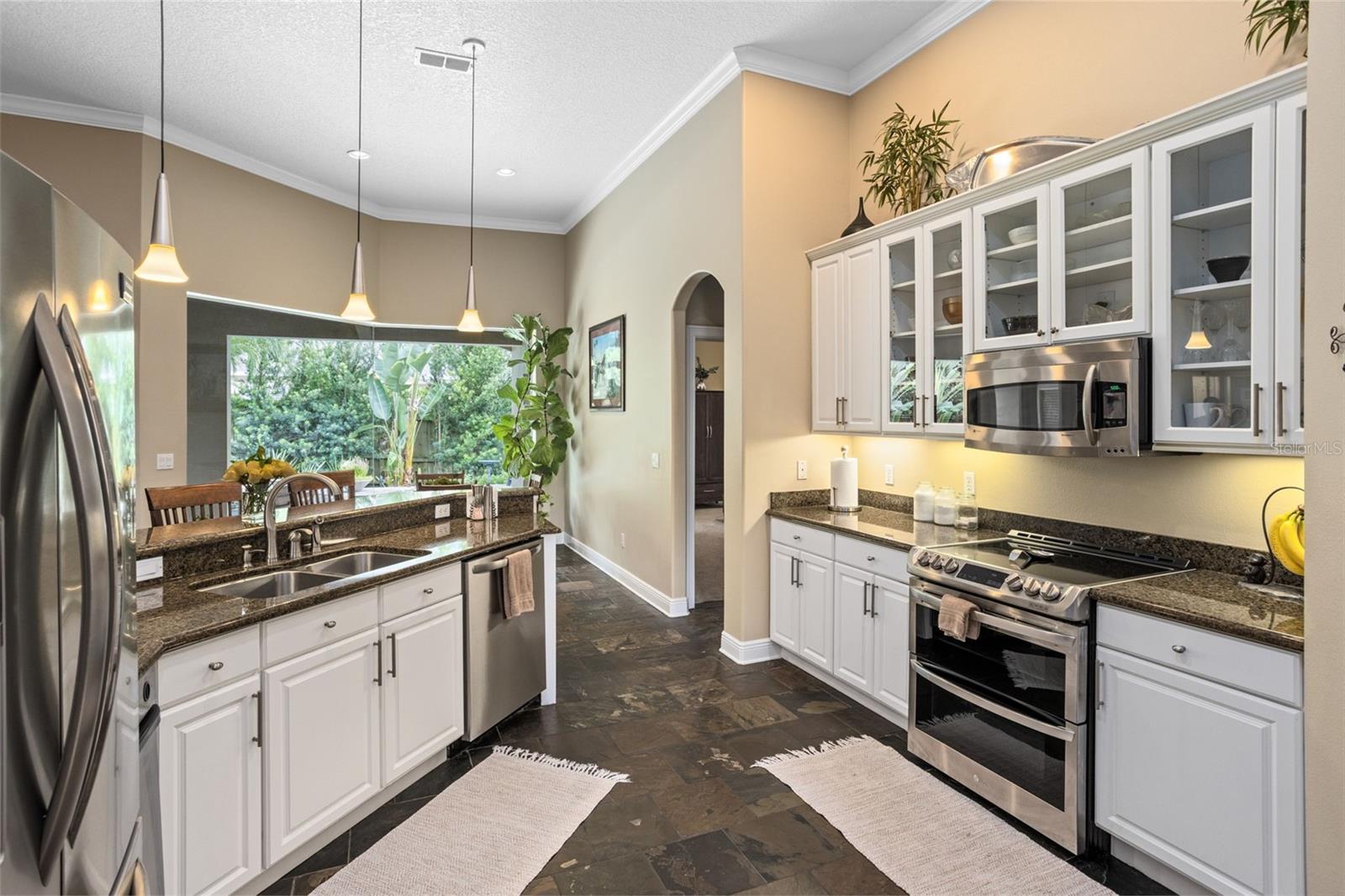 Listing photo id 19 for 5214 Phillips Oaks Lane