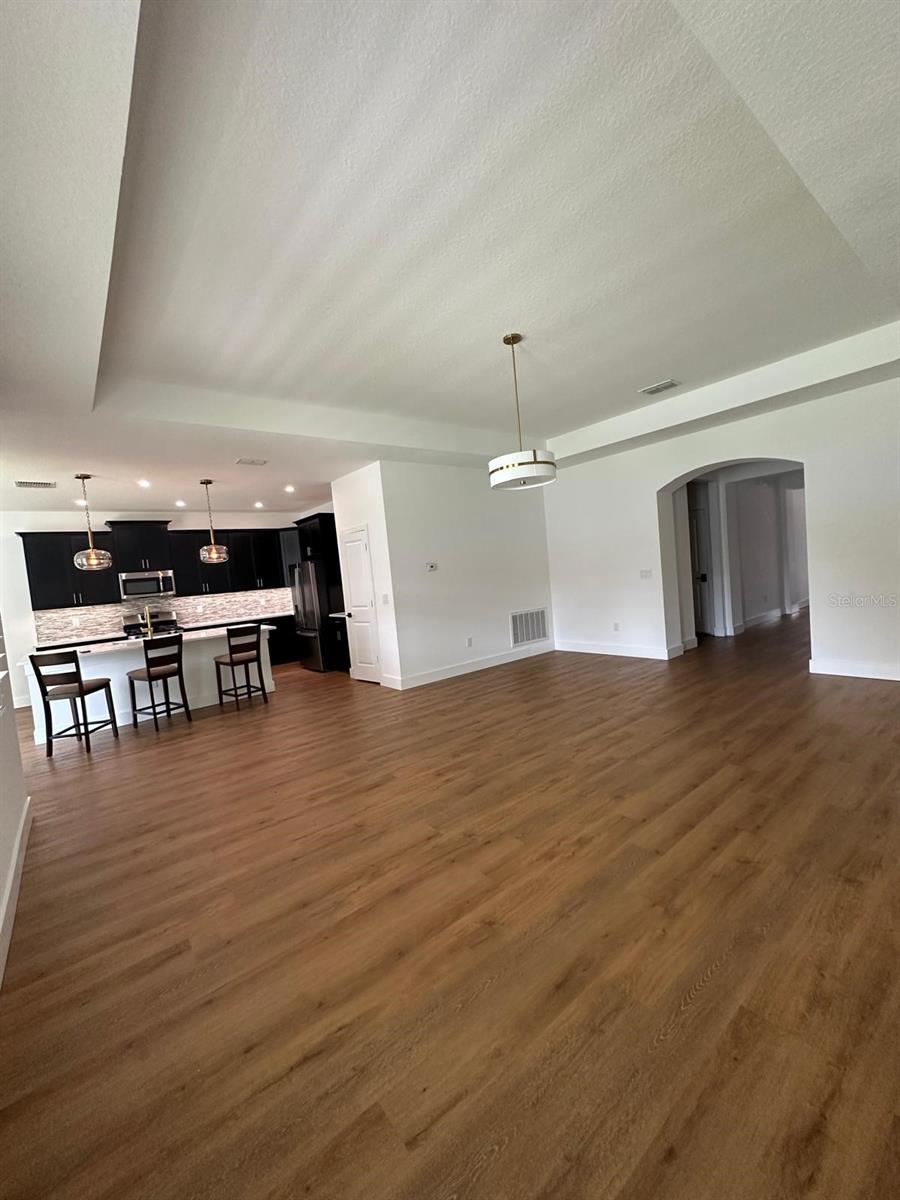 Image 7 of 41 For 7591 Purple Finch Street