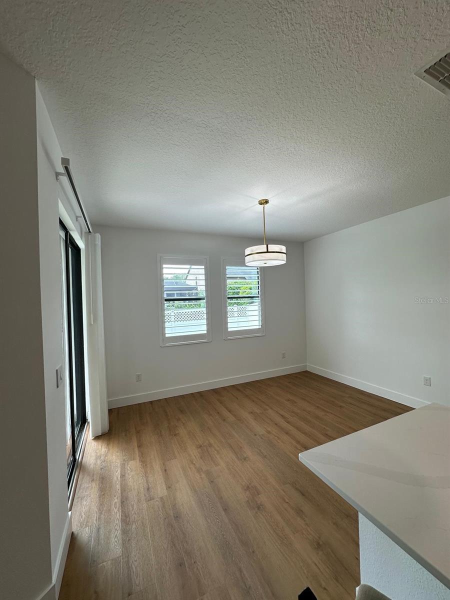 Image 9 of 41 For 7591 Purple Finch Street