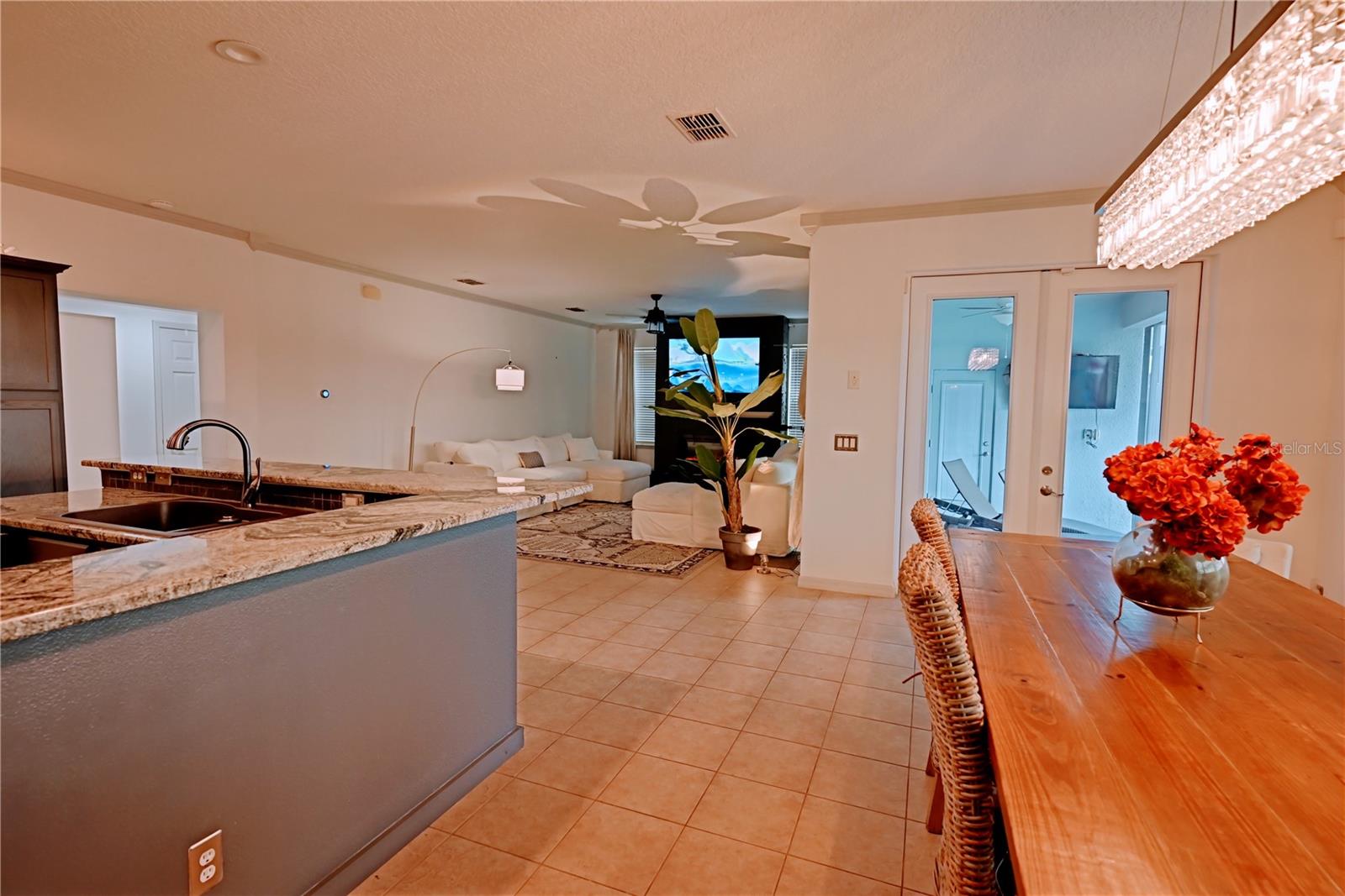 Image 16 of 50 For 1030 Marcello Boulevard