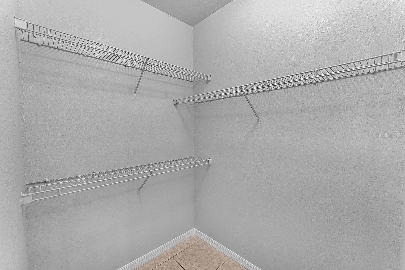 Image 13 of 18 For 6017 Westgate Drive 914