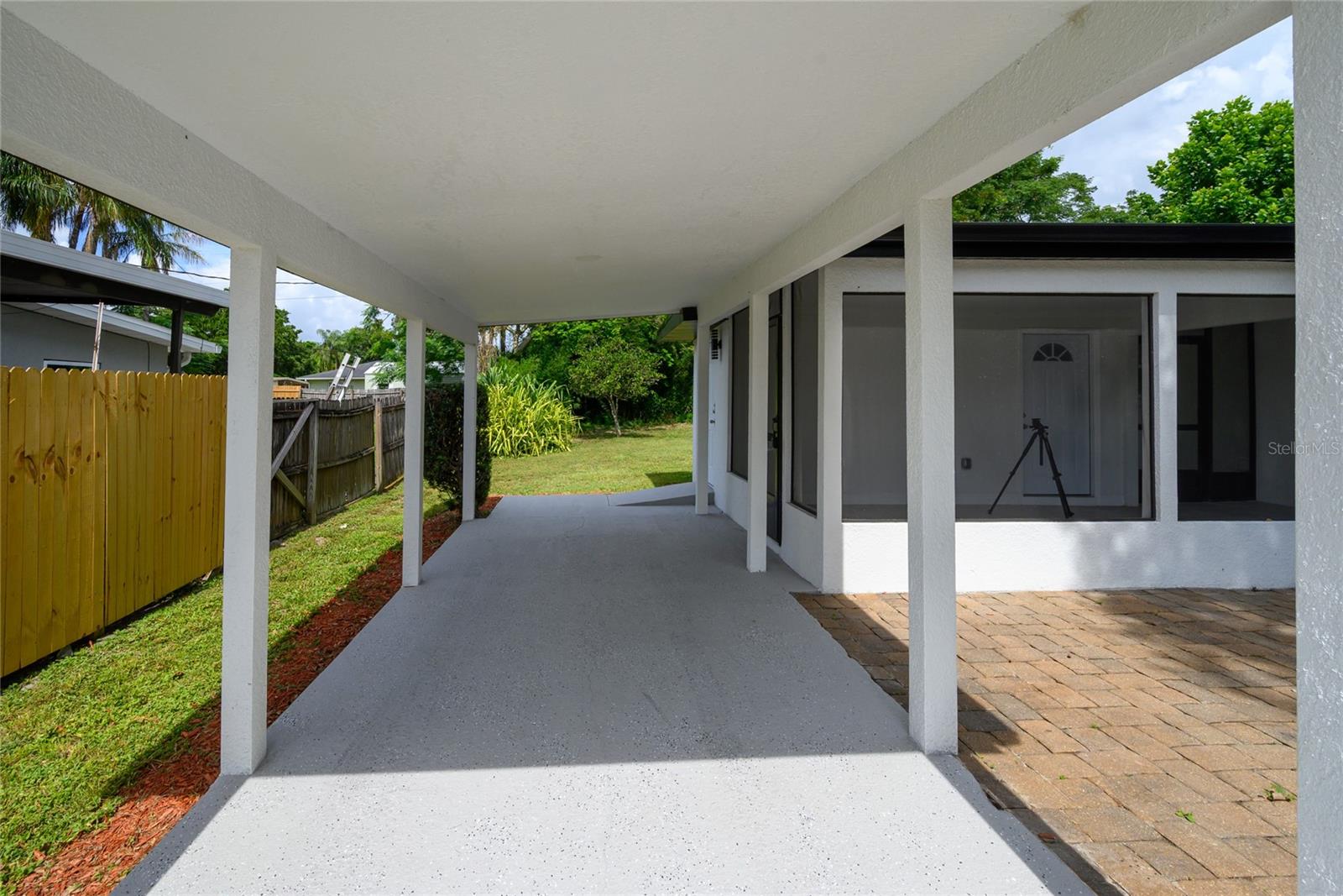Image 4 of 39 For 2012 Dorris Drive